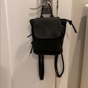 Mini backpack